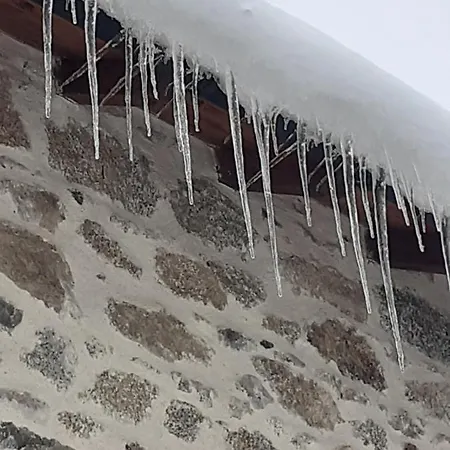 Auverg'nature Cocon ベッド・アンド・ブレックファスト Espinasse